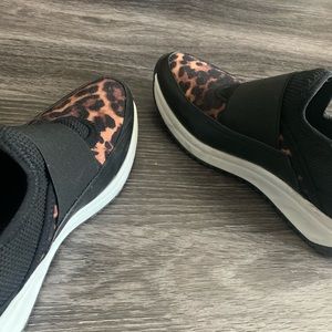 Leopard print slip on sneakers Size 8.